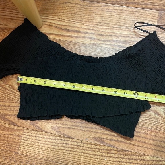 SEEK the label Scrunch Off the Shoulder Top - Picture 10 of 12